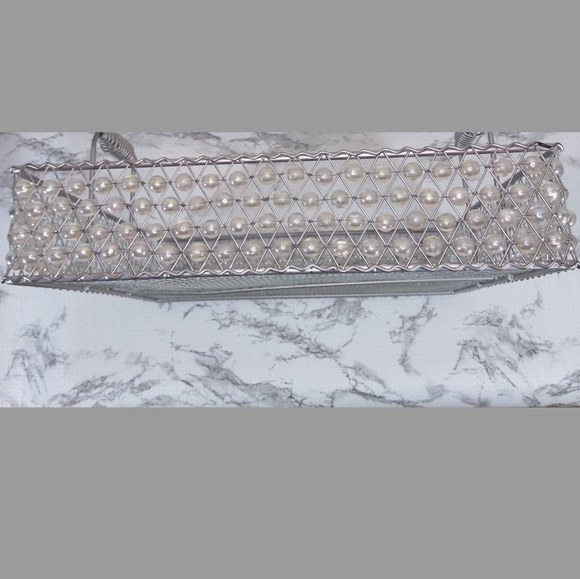 Basket - Picture 4 of 7